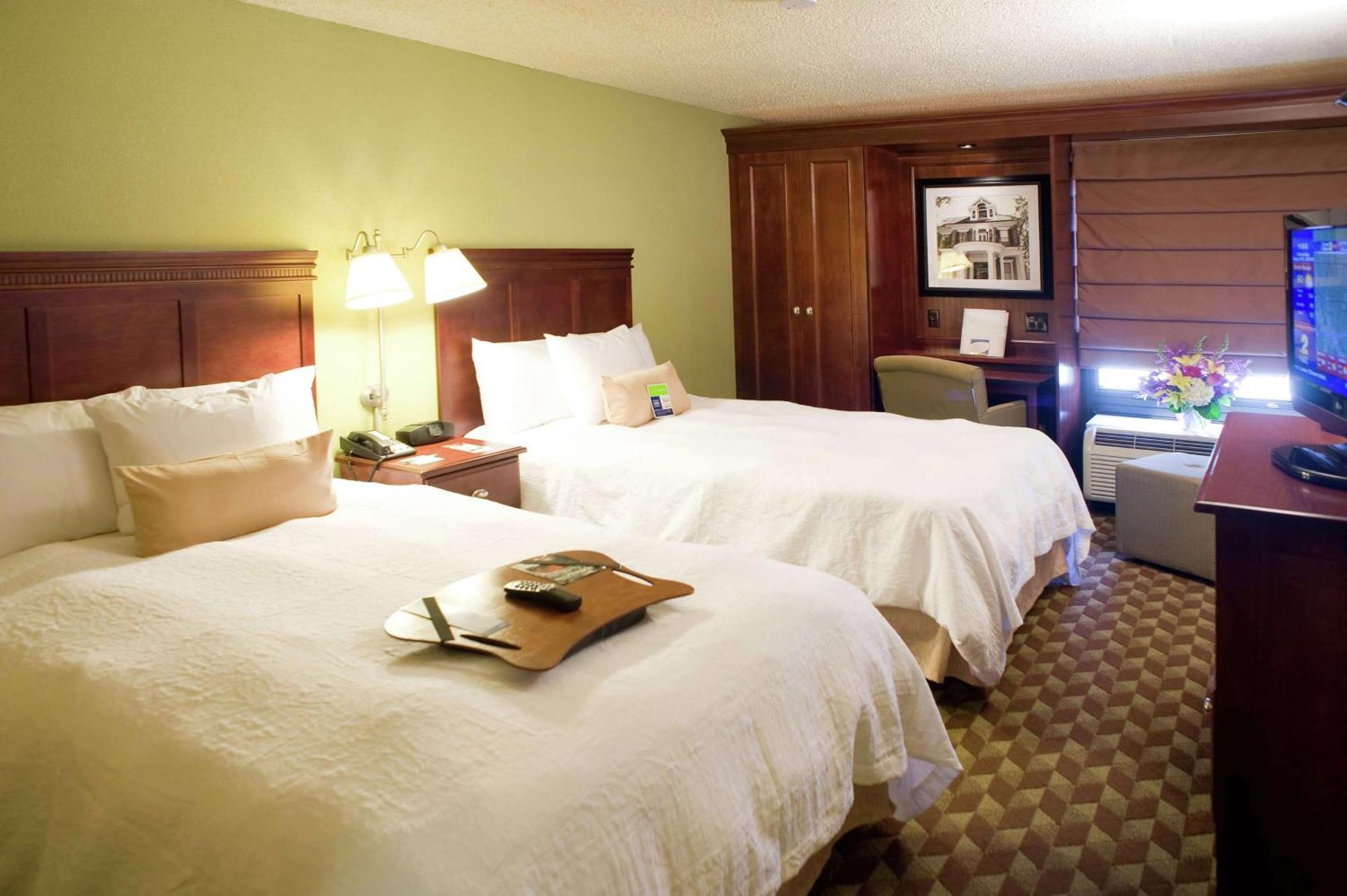 Hampton Inn I-10 & College Drive Батон-Руж Экстерьер фото