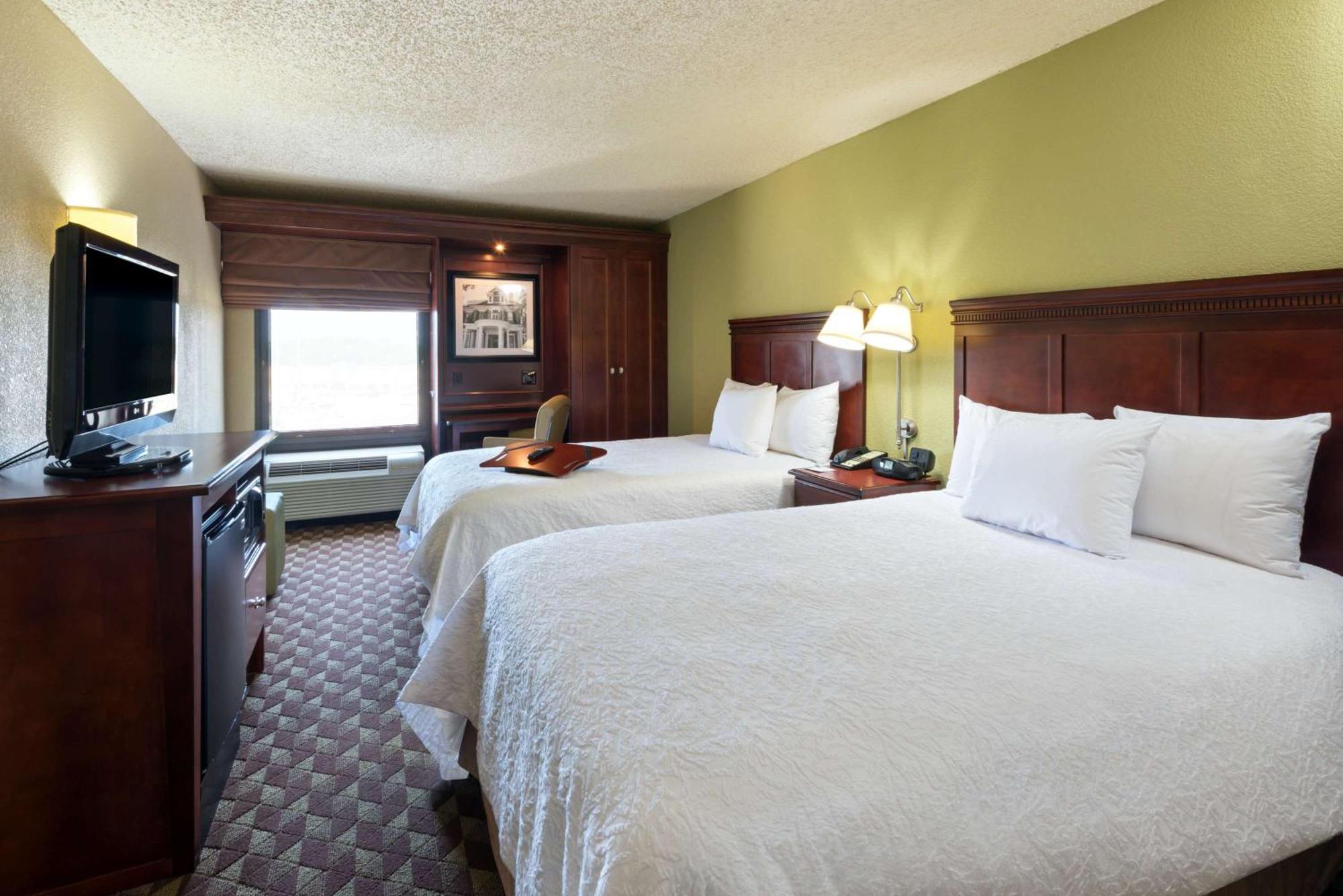Hampton Inn I-10 & College Drive Батон-Руж Экстерьер фото